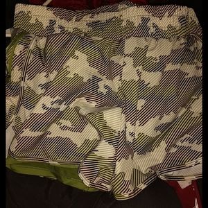 Large(12-14) Avia shorts